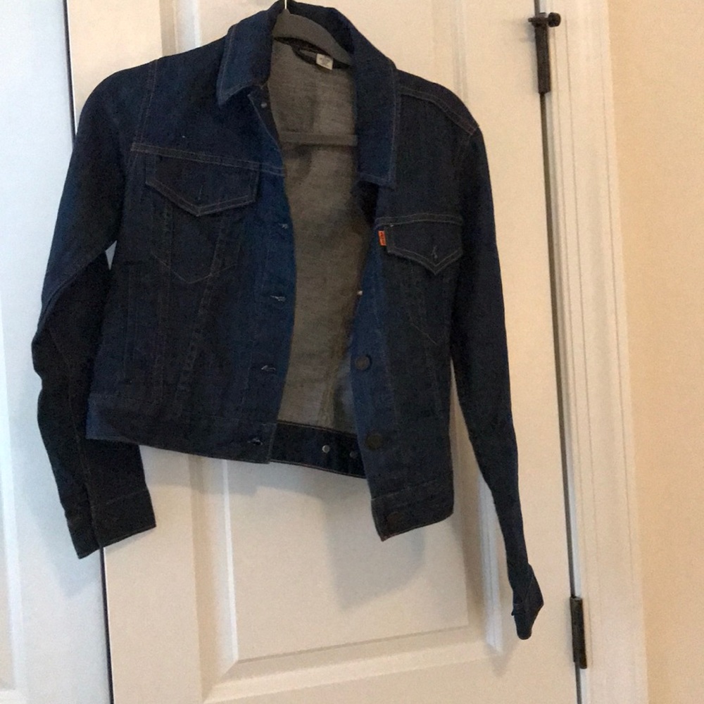 Levi’s Denim Jacket Barely Worn - image 3